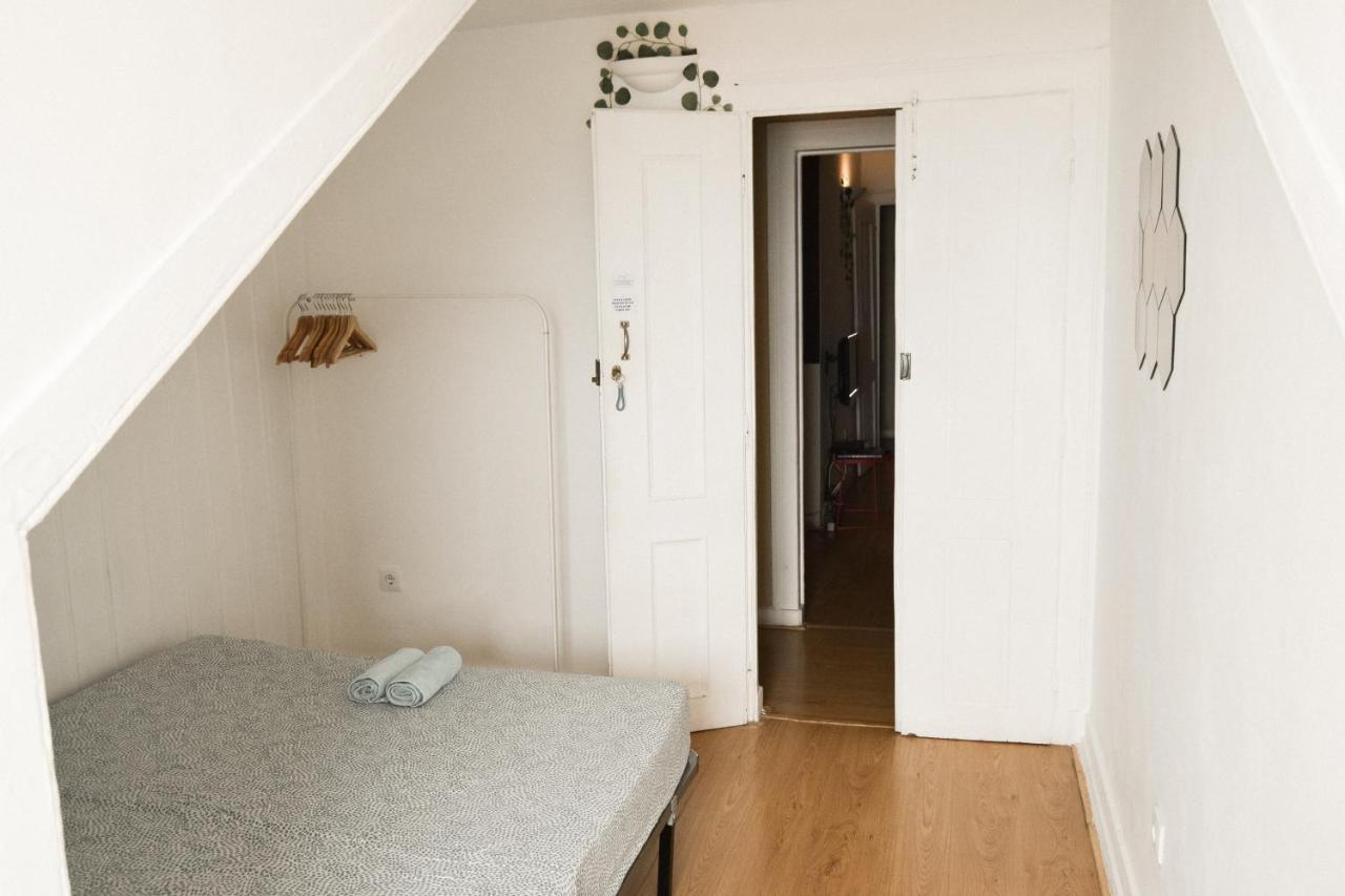 Santos Apartment In Central Lisbon With River View Exteriör bild