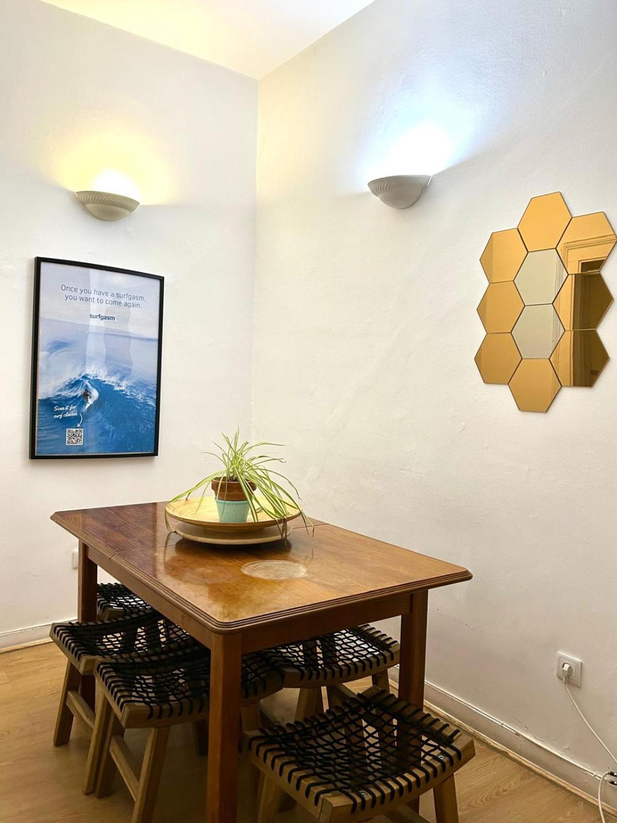 Santos Apartment In Central Lisbon With River View Exteriör bild